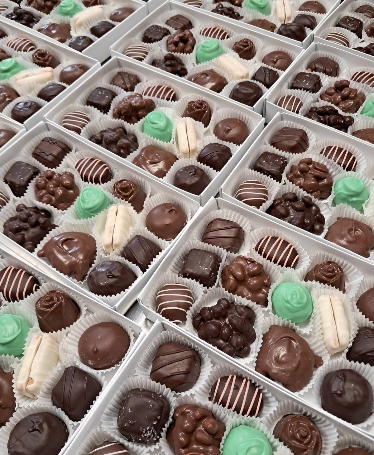 Assorted Chocolate Box (1/4#)