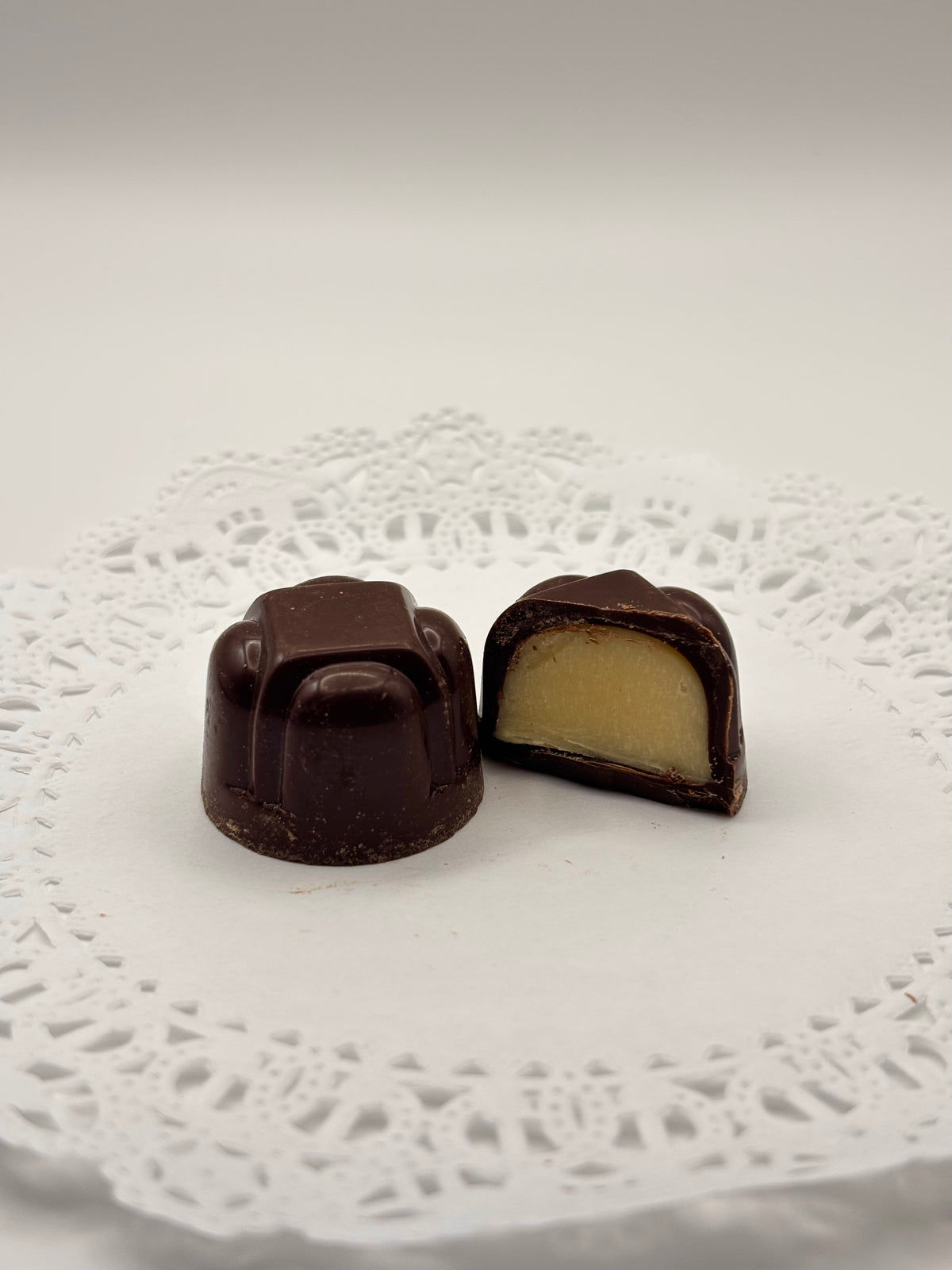 Dark Banana Creams (Bulk 1/2#)