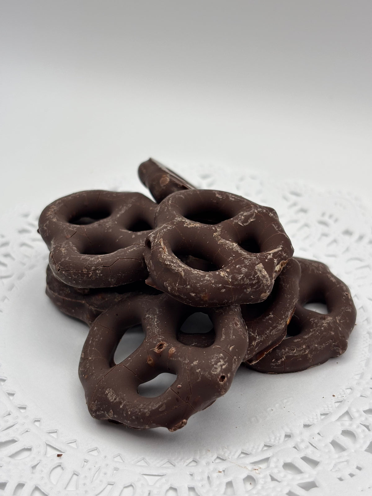 Dark Pretzels (1#)