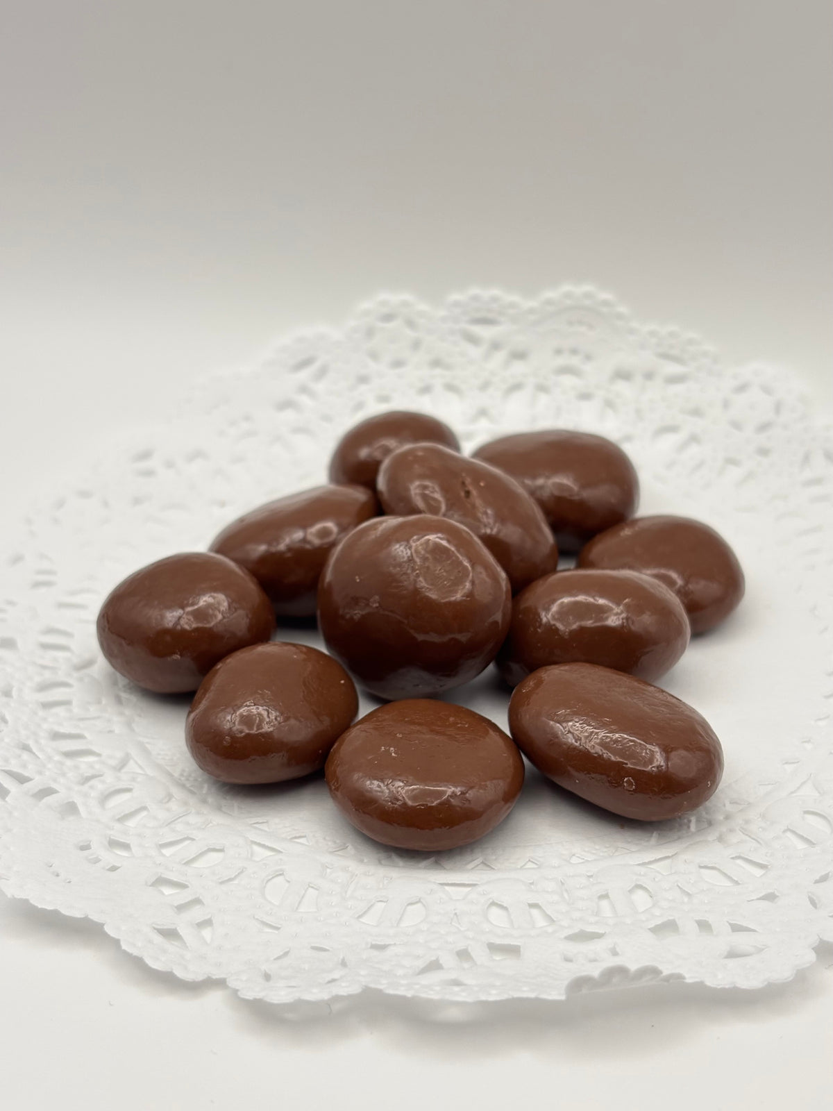 Milk Raisins (1#)