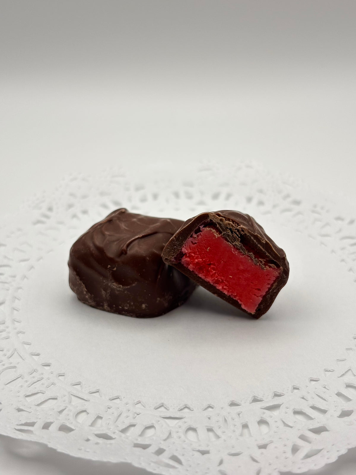 Milk Strawberry Creams (Bulk 1#)